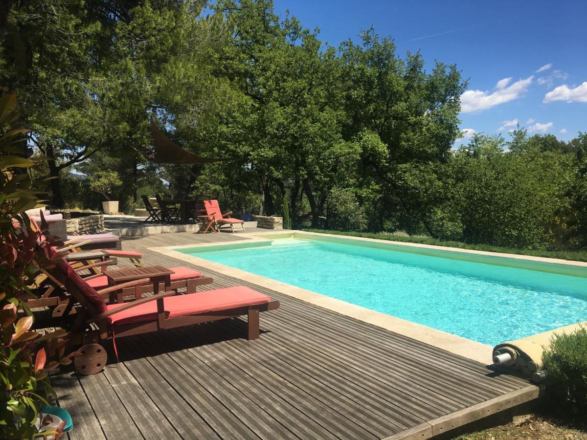 Villa De Carbonelle Pierrevert Bagian luar foto